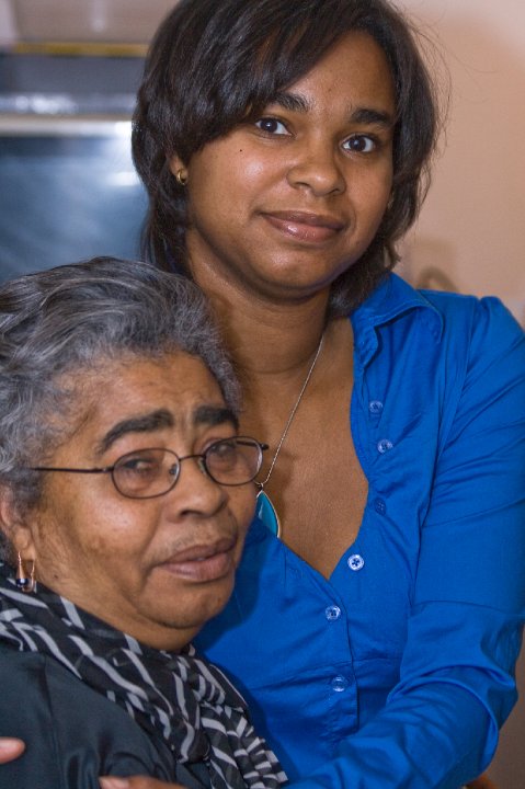 Verjaardag Maria Luisa 70 jaar-2.jpg